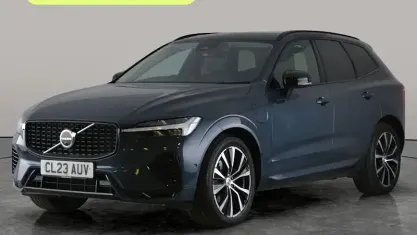 Usado Volvo XC60 Ultimate 455 HP (334 kW) 2023 Azul SUV