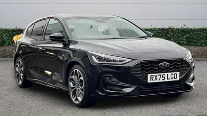 Used 2024 Ford Focus ST-Line X Hatchback | £22,250 (Fair price)