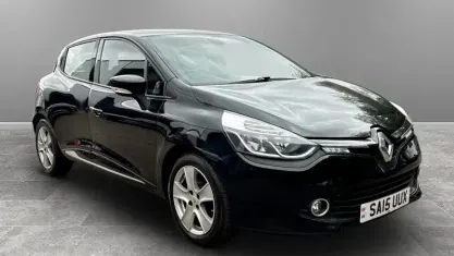 Used Renault Clio Dynamique 90 HP (66 kW) 2015 Hatchback