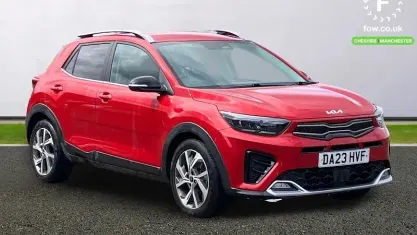 Used Kia Stonic GT-Line 120 HP (88 kW) 2022 Red SUV