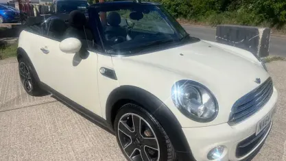 Begagnad Mini Cooper Cabriolet 122 HK (89 kW) 2015 Cab