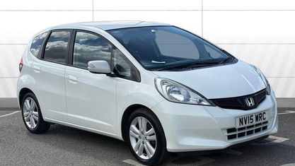 Używany Honda Jazz ES 100 KM (73 kW) 2015 Hatchback