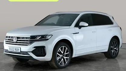 Used VW Touareg R-line 231 HP (169 kW) 2022 White SUV