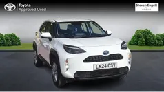 Used 2025 Toyota Yaris Hybrid Estate | £20,384 (Good price)