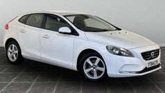 White Used 2014 Volvo V40 Estate | £3,895 (Good price)