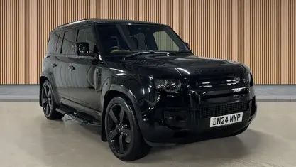 Used Land Rover Defender HSE Dynamic 404 HP (297 kW) 2024 Black SUV