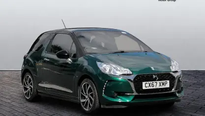 Used DS Automobiles DS3 Connected Chic 101 HP (74 kW) 2018 Hatchback