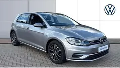 Used 2018 VW Golf VII SE Hatchback | £16,243 (Fair price)