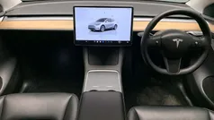 White Used 2022 Tesla Model Y Long Range SUV | £24,819 (Good price)