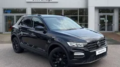 Black Used 2018 VW T-Roc SE SUV | £15,195 (Fair price)