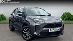 Used 2025 Toyota Yaris Hybrid Design Estate | £21,623 (Good price)