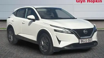 Used Nissan Qashqai Acenta Premium 158 HP (116 kW) 2023 White SUV