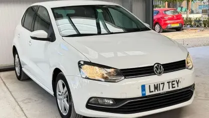 Used VW Polo Edition 90 HP (66 kW) 2017 White Hatchback