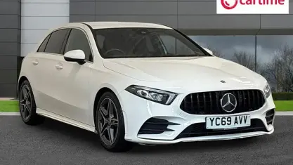 Used Mercedes A180 AMG line 136 HP (100 kW) 2019 White Hatchback