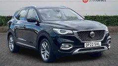 Metallic black pearl Used 2022 MG HS Excite SUV | £13,898 (Fair price)