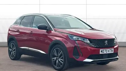 Used Peugeot 3008 Premium 131 HP (96 kW) 2021 Red SUV