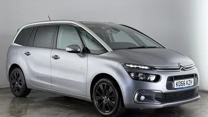 Used Citroën C4 SpaceTourer Flair 120 HP (88 kW) 2017 MPV
