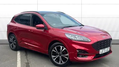 Używany Ford Kuga ST-Line X 190 KM (139 kW) 2023 Czerwony SUV