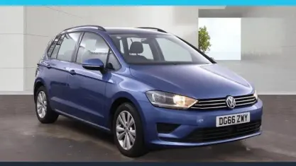 Used VW Golf VII SE 125 HP (91 kW) 2017 Hatchback