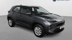 Used 2025 Toyota Yaris Hybrid Estate | £19,599 (Super price)