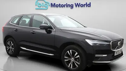 Usado Volvo XC60 Core 349 HP (256 kW) 2022 Preto SUV