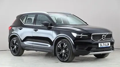 Used Volvo XC40 Inscription 262 HP (192 kW) 2021 Black SUV