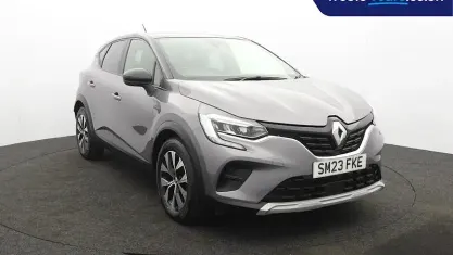 Used Renault Captur Evolution 143 HP (105 kW) 2023 Grey/black SUV