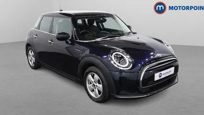 Begagnad Mini Cooper Classic 136 HK (100 kW) 2022 Halvkombi