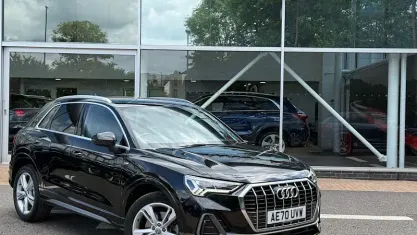 Używany Audi Q3 S-Line 190 KM (139 kW) 2023 SUV