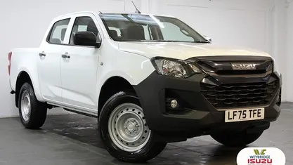 Used Isuzu D-Max 165 HP (121 kW) 2024 Cabriolet