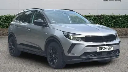 Used Vauxhall Grandland X 224 HP (164 kW) 2024 Grey SUV