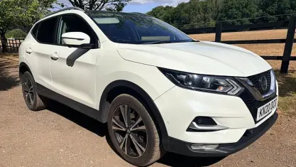 Used Nissan Qashqai N-Connecta 116 HP (85 kW) 2020 White SUV