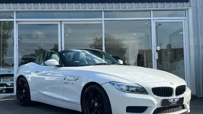 Used BMW Z4 M Sport 184 HP (135 kW) 2015 White Cabriolet