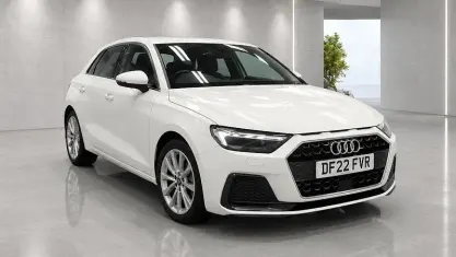 Used Audi A1 Sportback Sport 95 HP (69 kW) 2022 White Hatchback