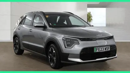 Usado Kia Niro 150 kW (204 HP) 2023 SUV