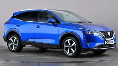 Used Nissan Qashqai N-Connecta 140 HP (102 kW) 2023 Blue SUV