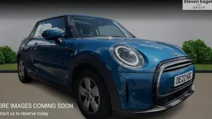 Used Mini ONE Classic 102 HP (75 kW) 2022 Hatchback