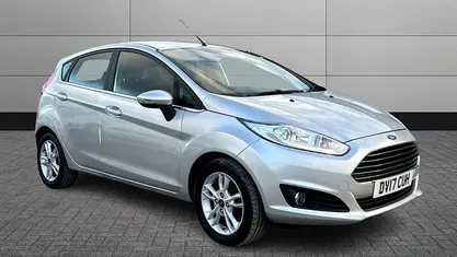 Silver Used 2017 Ford Fiesta Zetec Hatchback | £8,295 (Super price)