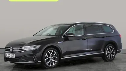 Used VW Passat GTE 218 HP (160 kW) 2022 Black Estate