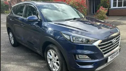 Usado Hyundai Tucson SE 177 HP (130 kW) 2019 Azul SUV