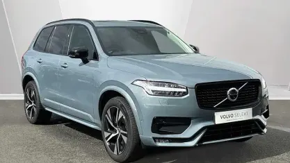 Usado Volvo XC90 Plus 235 HP (172 kW) 2023 SUV