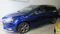 Blue Used 2016 Ford Focus ST Estate | £11,995 (Fair price)