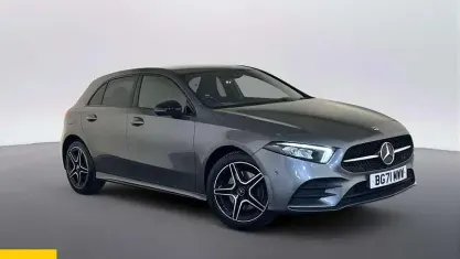 Usado Mercedes A250 Executive 218 CV (160 kW) 2021 Gris Utilitario