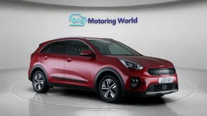 Used Kia Niro 141 HP (103 kW) 2021 Red SUV