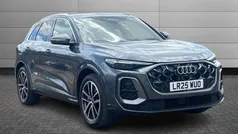 Daytona grey Used 2025 Audi Q5 Advanced SUV | £58,850