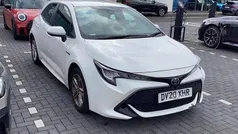 White Used 2020 Toyota Corolla Hatchback | £13,300 (Good price)