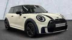Used 2022 Mini Cooper Hatch Hatchback | £19,300 (Fair price)
