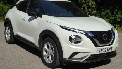 Used Nissan Juke N-Connecta 114 HP (83 kW) 2022 White SUV