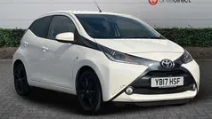 White Used 2017 Toyota Aygo x-style Hatchback | £8,158 (Fair price)