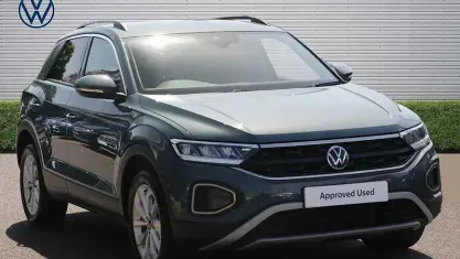 Used VW T-Roc Match 110 HP (80 kW) 2024 Blue SUV